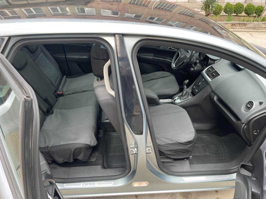 Opel Meriva 1.4 бензин, 140 к.с. | Газова уредба 2024 | Напълно обслужена