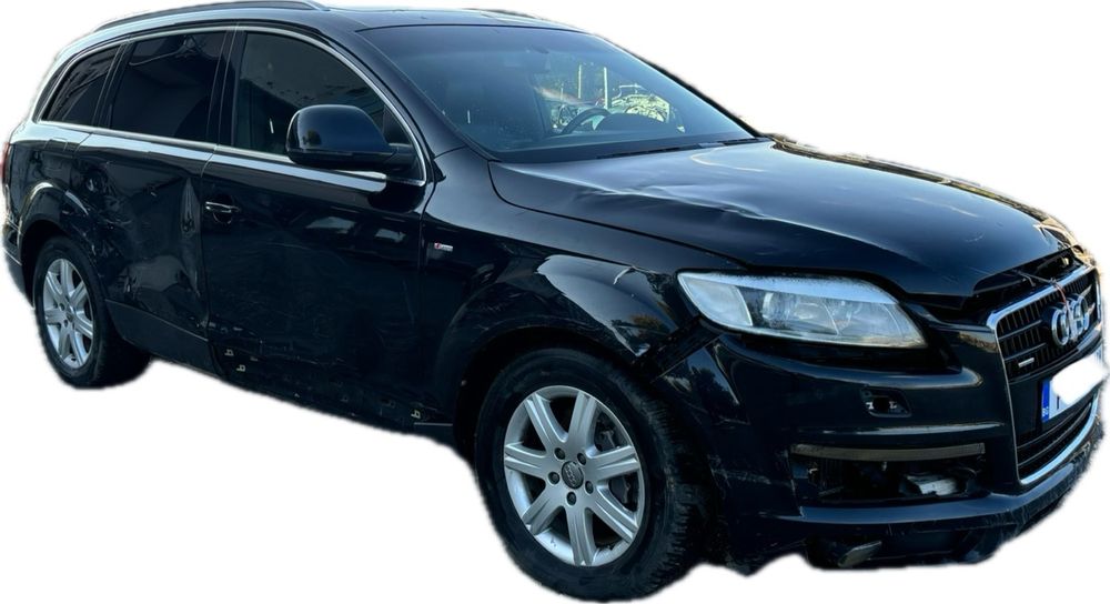 Audi Q7 3.0 TDi S-line *BUG*  на части!