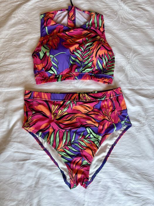 Дамски бански нов