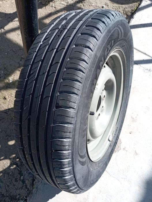 Летние шины с дисками 2 шт