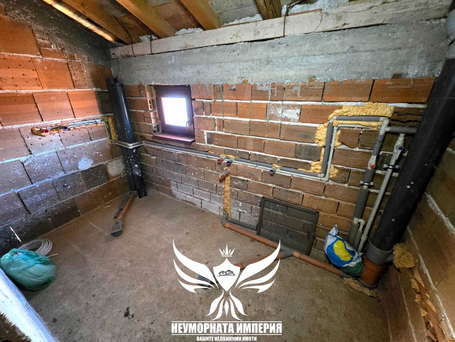 Продава се Промишлена сграда в Асеновград - 1500 кв.м за 141 €/кв.м - Снимка #19