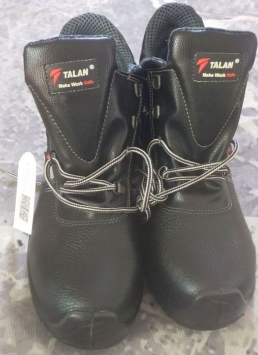 Продам спец обувь
