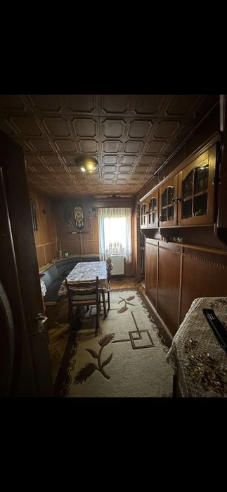 De inchiriat apartament cu 3 camere