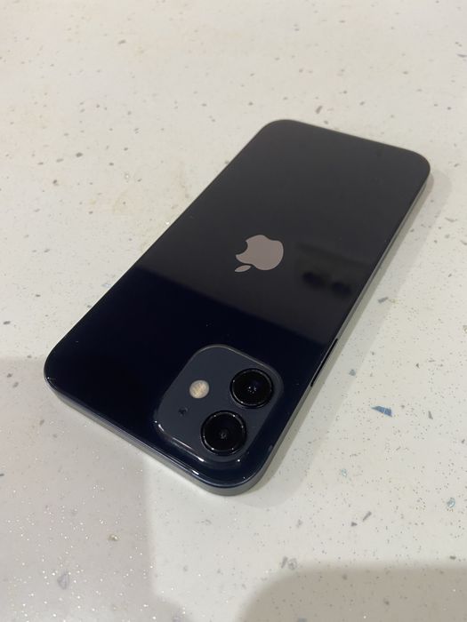iPhone 12