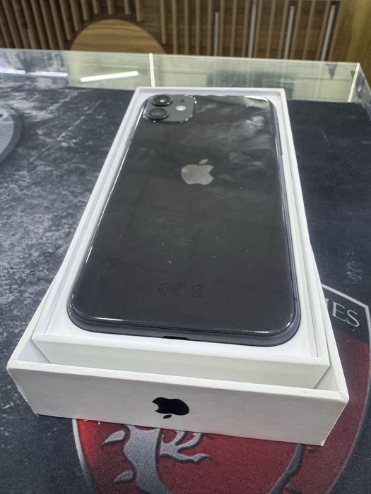 Iphone 11 128 black 80 yomkst karopkali
