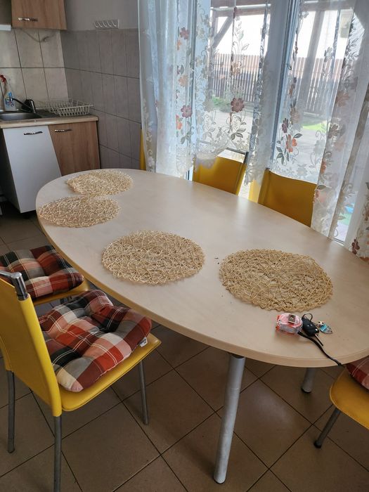 Vand mobilier baie, bucatarie