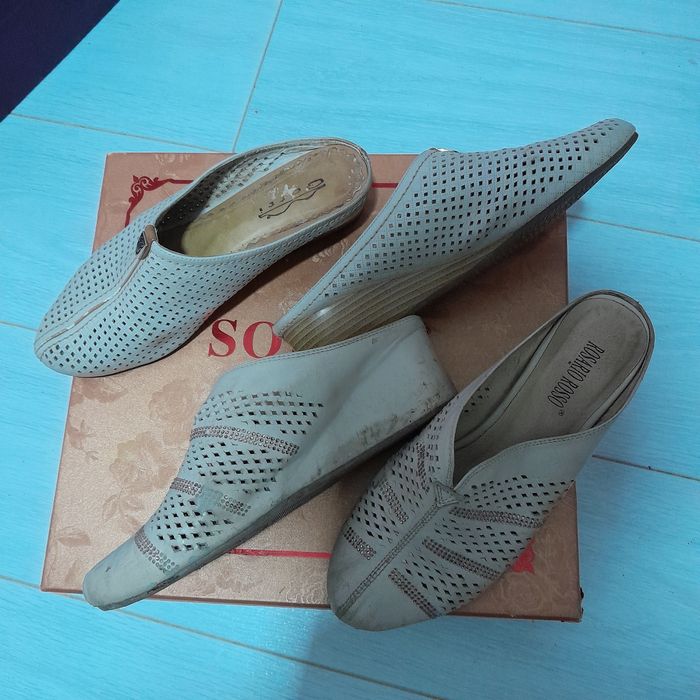 Продам женскую обувь.