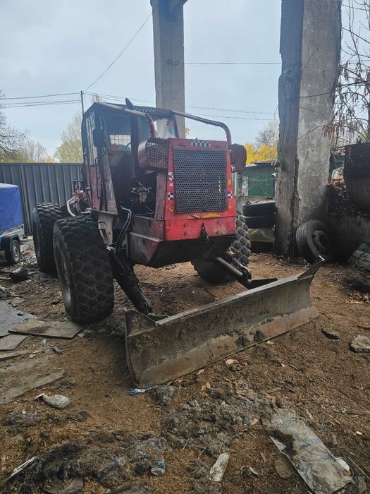 Горски трактор ТАФ с две лебедки