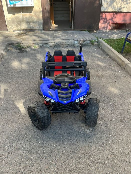 Продаётся Машина детская