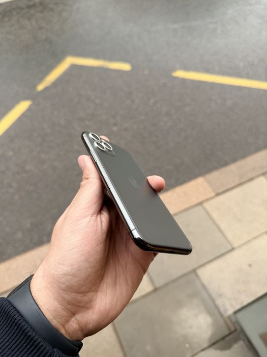 IPhone 11/Pro 64Gb - В отличном состоянии