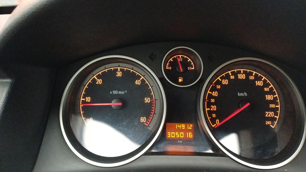 Vând / Schimb Opel Astra h 1.7 cdti 110 cai din 2009