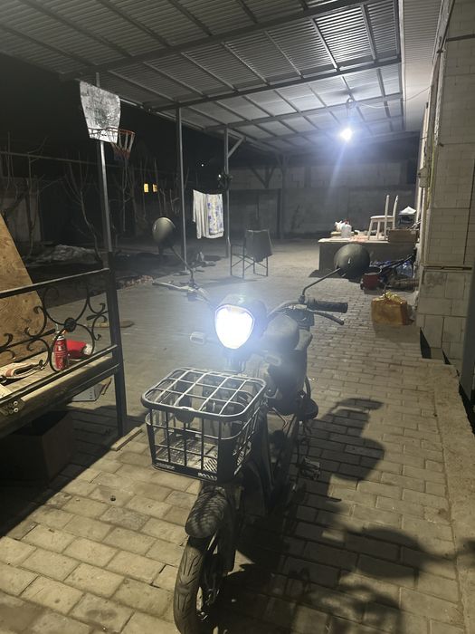 Lepord скутер  продаю