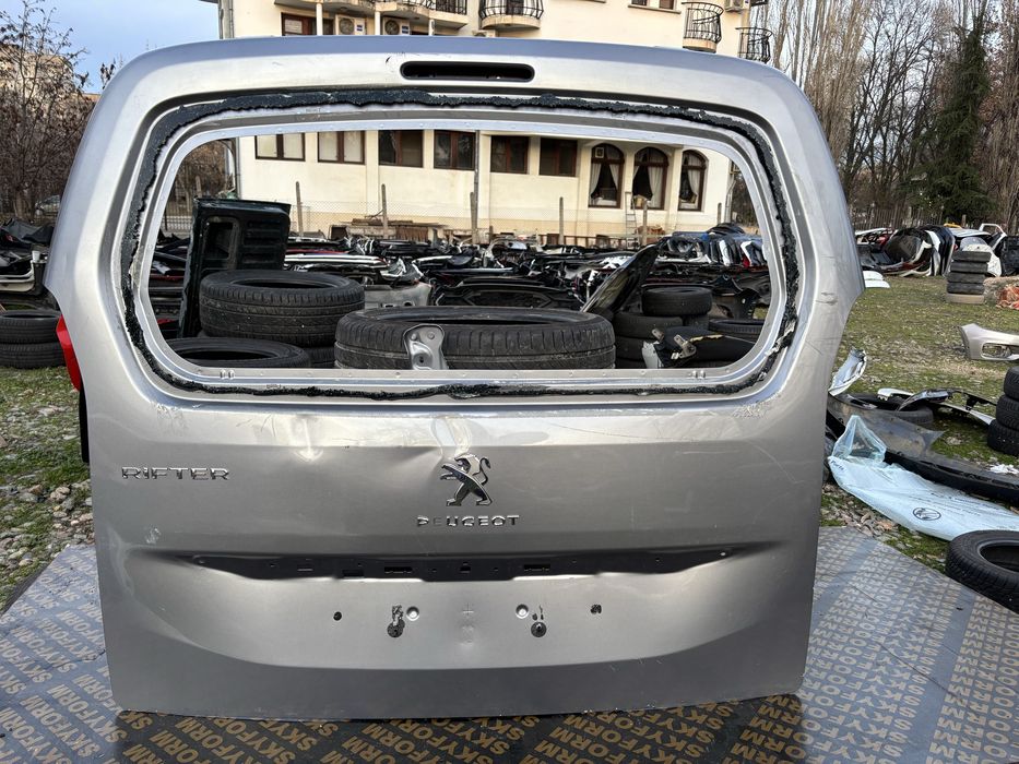Капак/Багажник/Задна врата Пежо Рифтер/Peugeot Rifter