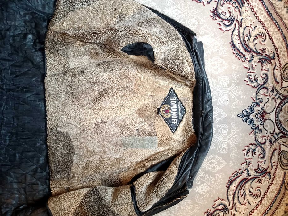 Мужская кожаная куртка