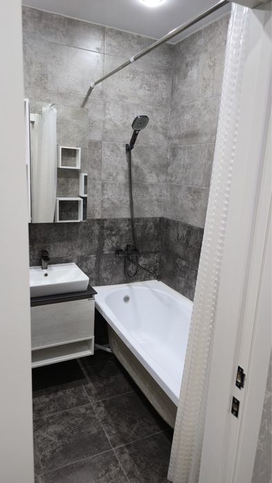 Продается квартира в новом , современом доме