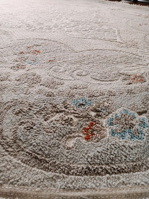 Продается     ковер