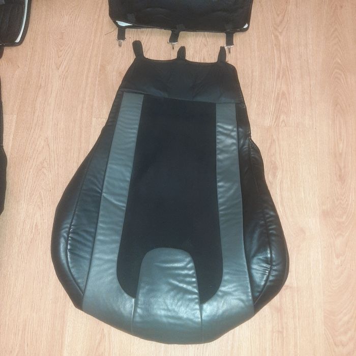 Продам передние чехлы на авто