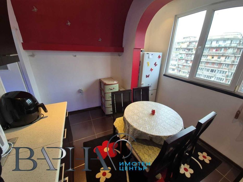 НОВО ПРЕДЛОЖЕНИЕ! Двустаен (три стаи) апартамент - кв. Възраждане!