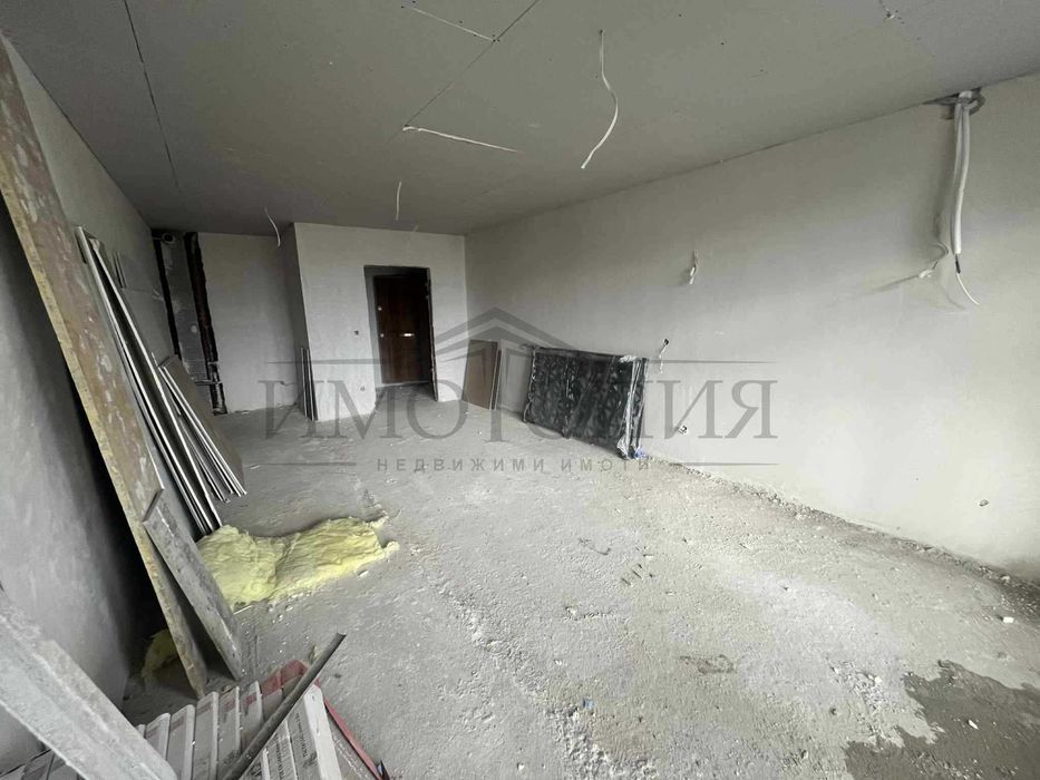 Продава се Двустаен апартамент в София, Левски Г - 82 кв.м за 1232 €/кв.м - Снимка #2