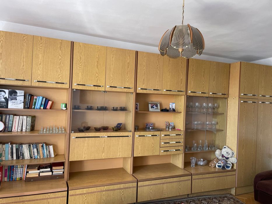 Продавам холна гарнитура на минимална цена