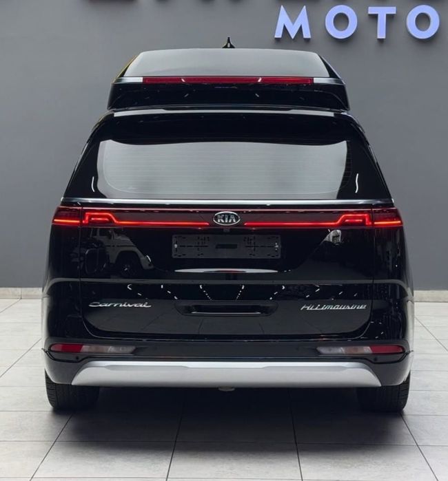 Kia karnival hi lioomusine srochni 40.500