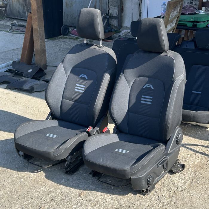 Салон за Focus mk4 ACTIVE изпълнение Седалки/ Форд