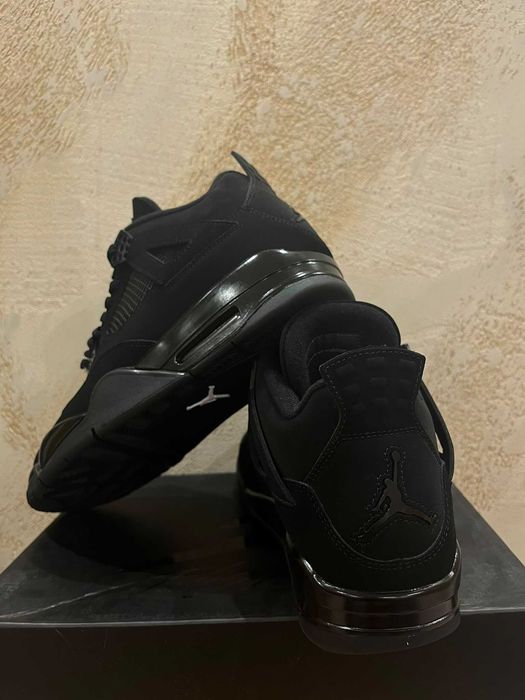Мъжки кецове Nike Air Jordan 4 Retro "Black Cat" – Размер 45