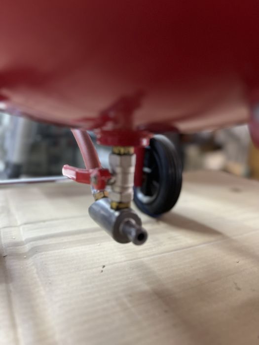 Пескоструй аппарат 80 Литровый