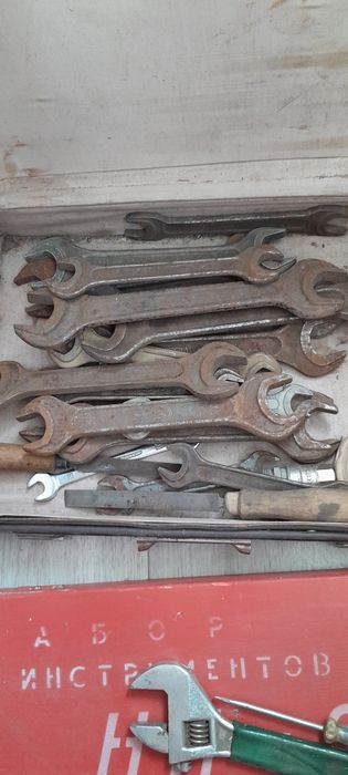 Ражковые ключи и Газовый ключи
