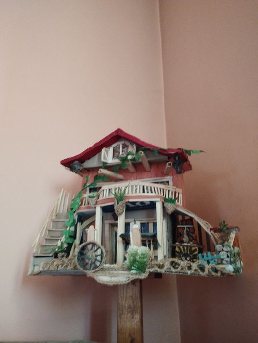 Макетна къща - декорация