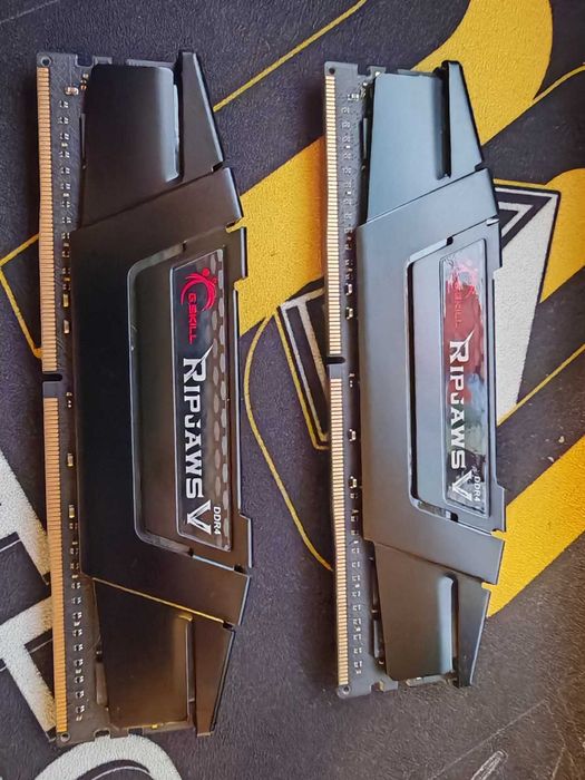 Рам памет G.Skill Ripjaws V 64GB (2x32GB) DDR4 4400MHz