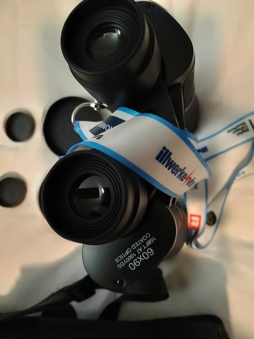 Бинокъл 60x90 168FT AT