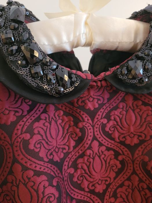 Rochii de ocazie, 36/S