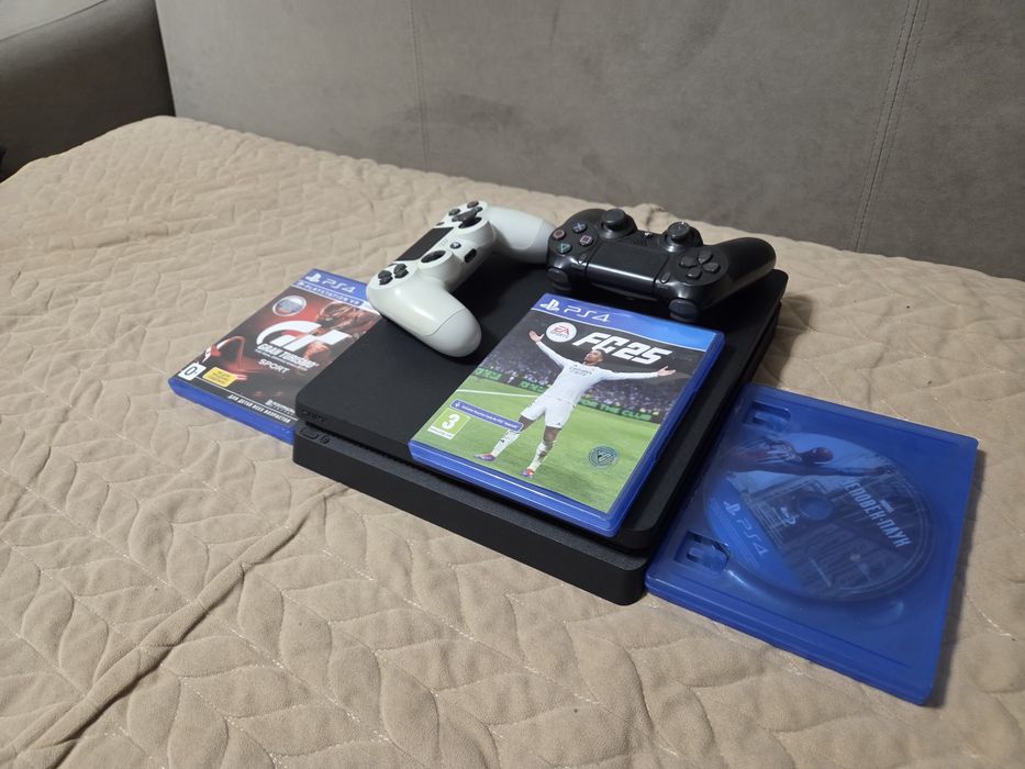 PlayStation 4 slim 1 tb +игры