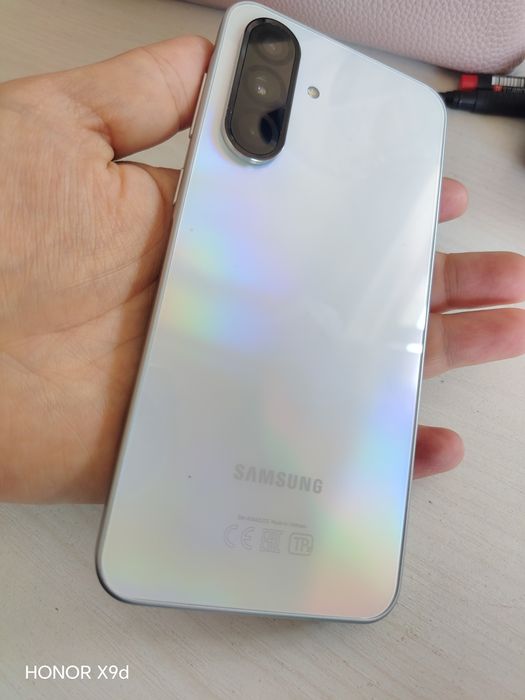 Srochno sotiladi SAMSUNG A36