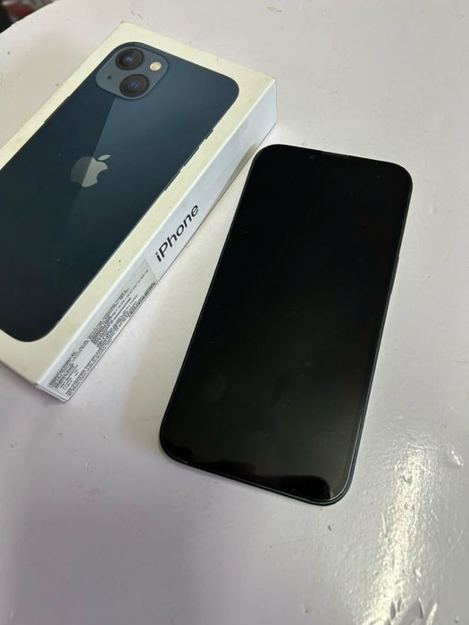 Продам айфон 13 (128) черный
