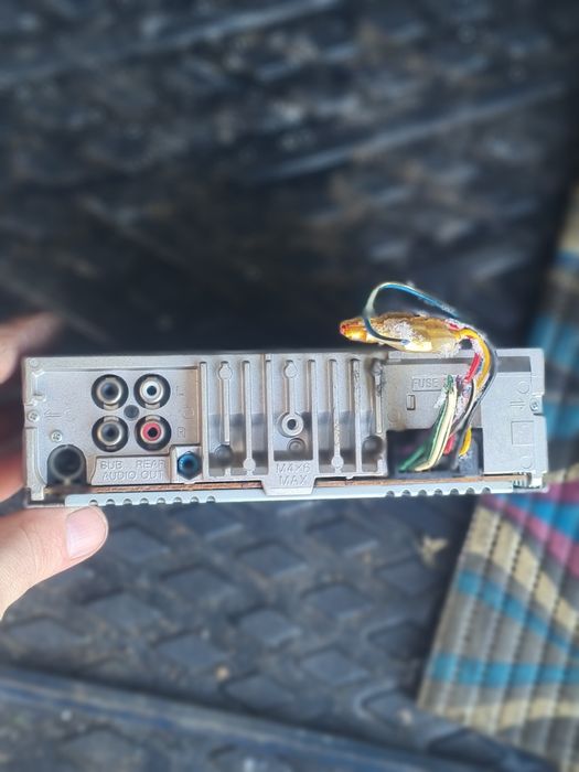 Продам автомагнитолу