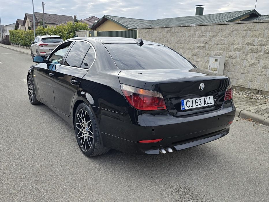 Vind sau schimb bmw 530 2005 in stare foarte bună acte la zi recent fa