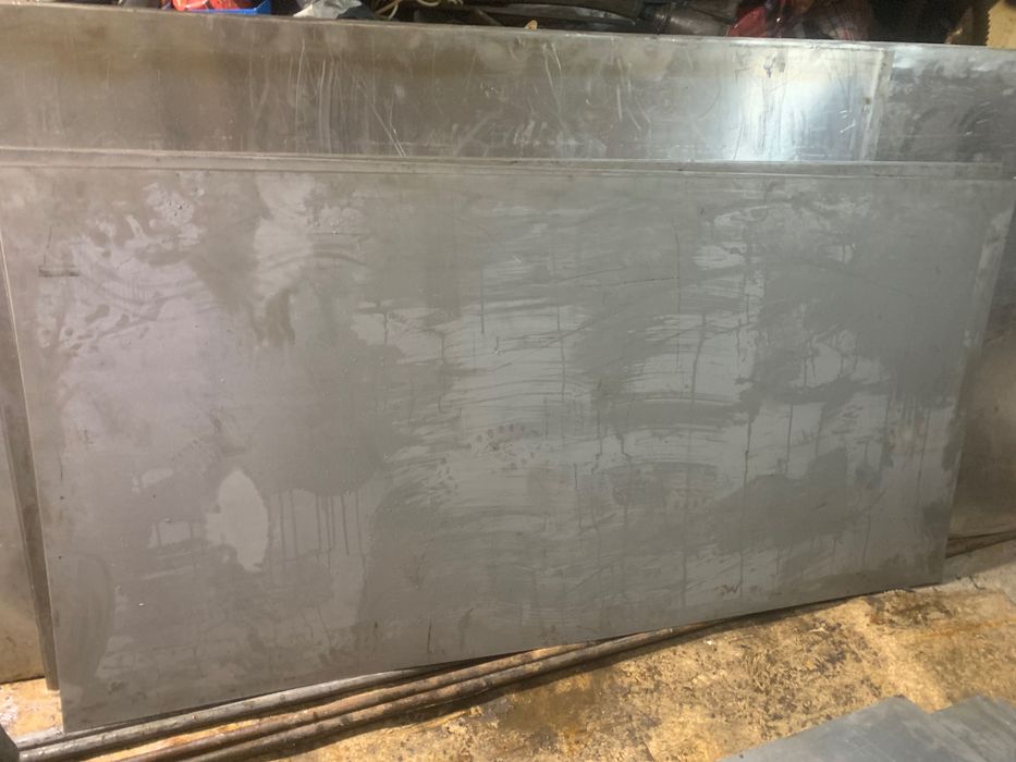 Листы алюминиевые  .