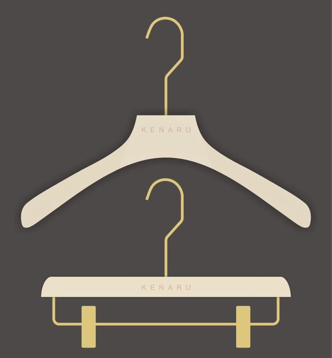 Вешалка деревянная