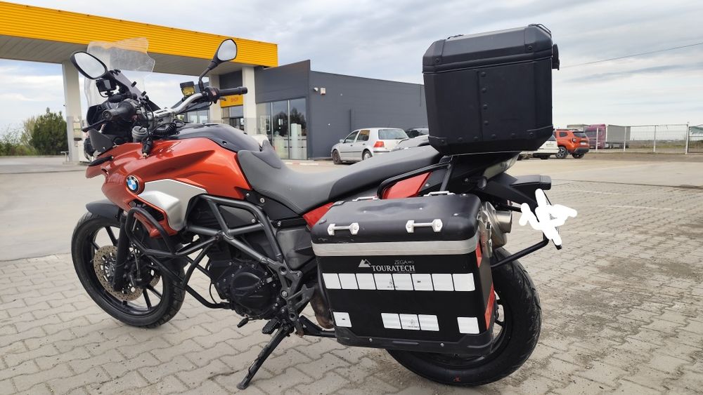 BMW 800 cmc, cauta Rider