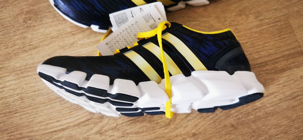 Нови оригинални Mаратонки Adidas Adipure Crazy Quick  40 номер