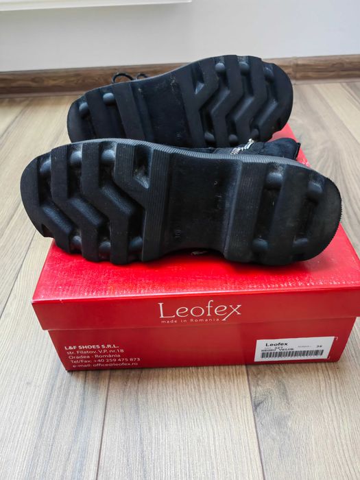 Ghete piele intoarsa negre femei