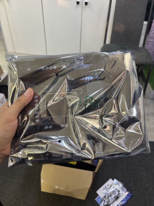 Материнская плата H610M - HVS новая