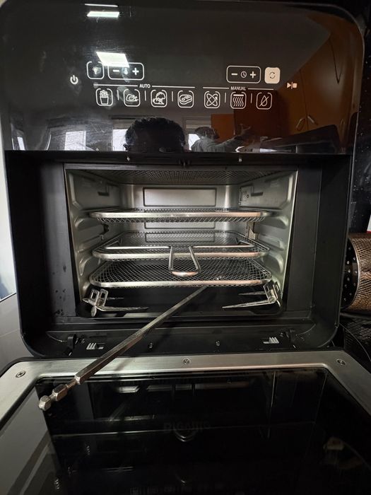 Breville Halo Rotiserie Air Fryer Oven