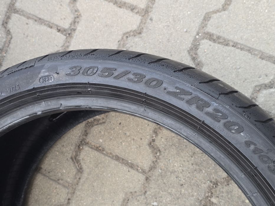 305 30 20 Pirelli