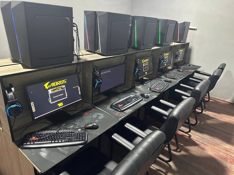 Компютерхона Сотилади