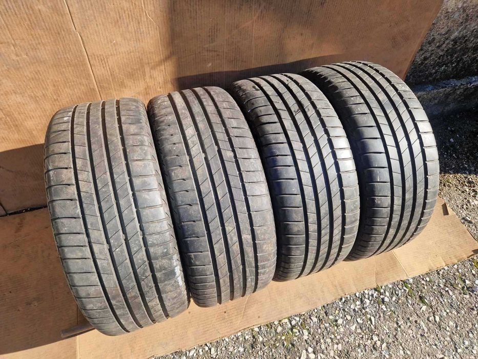 4 Bridgestone R17 225/45 Летни гуми  DOT5122