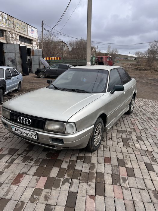 В продаже ауди 80