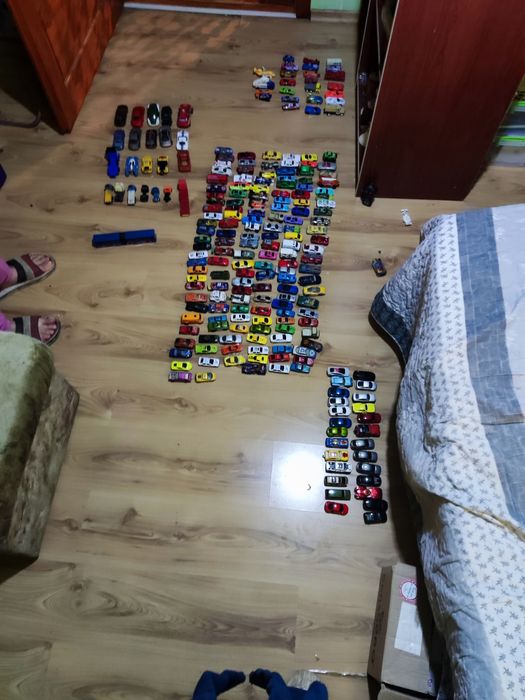 Colecție mașinuțe de fier/250 bucăți